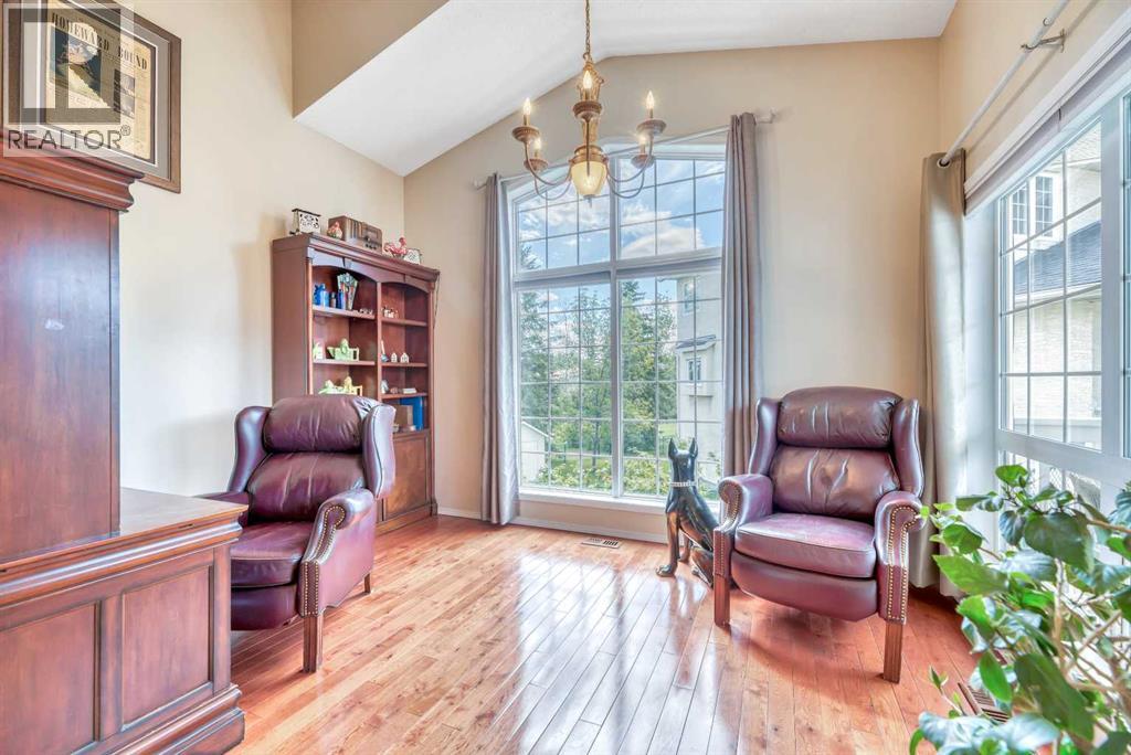185 Douglas Glen Heath SE
