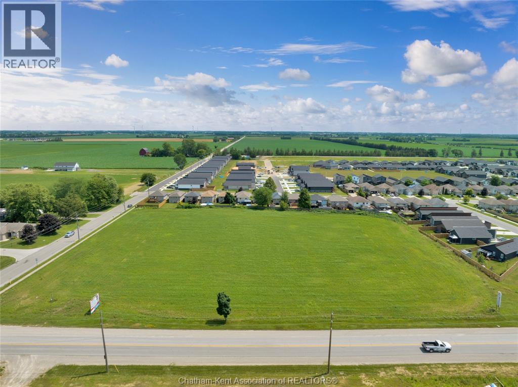 900 Park AVENUE West