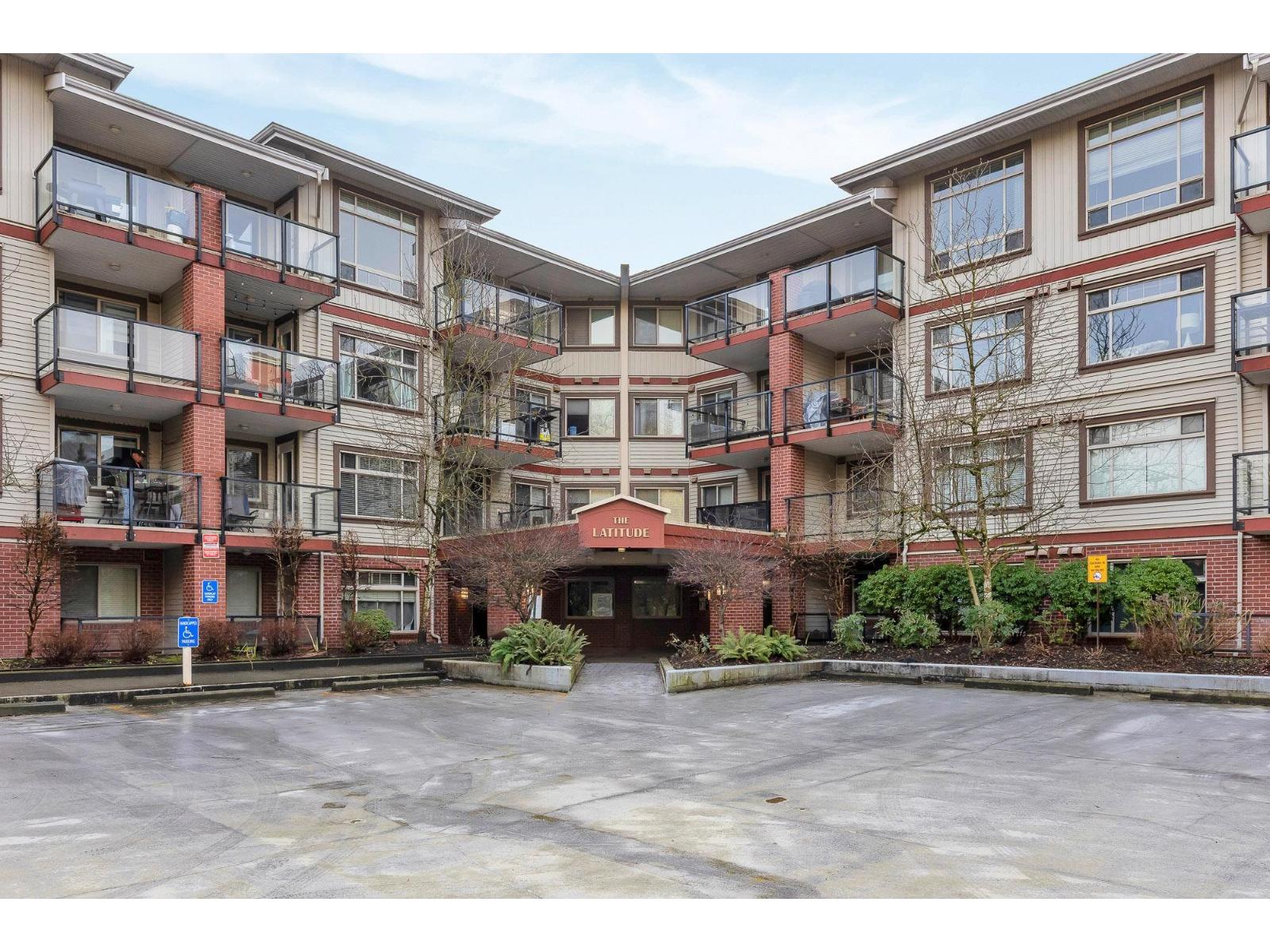 418 2233 MCKENZIE ROAD