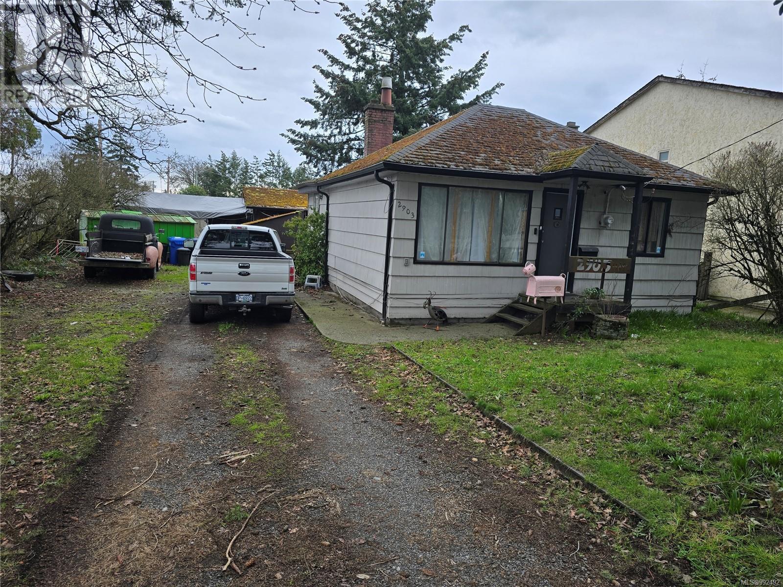 2903 LEIGH Rd