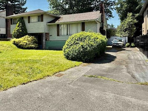 9871 124A STREET Surrey BC V3V4W2