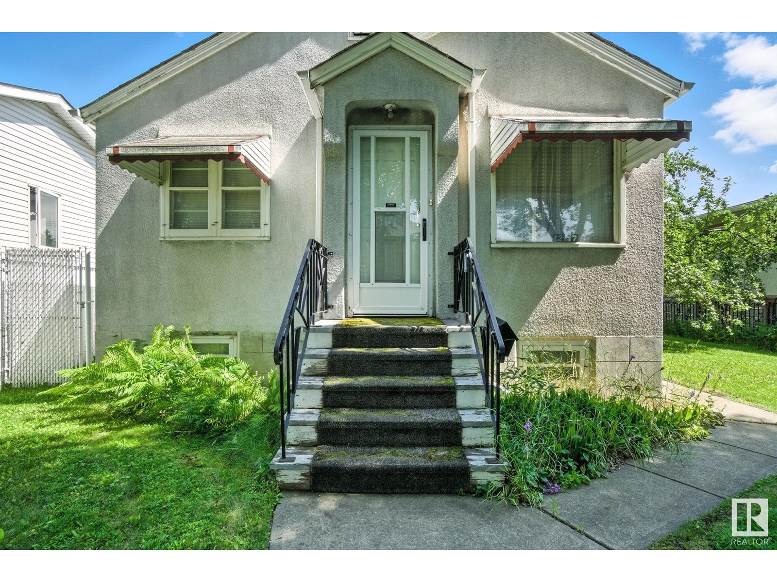 12117 85 ST NW