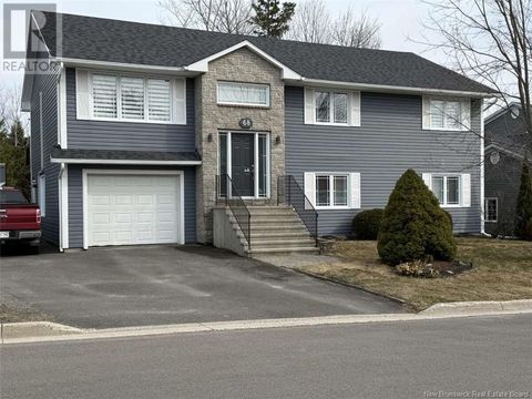 68 Alex Street Fredericton NB E3G0L1