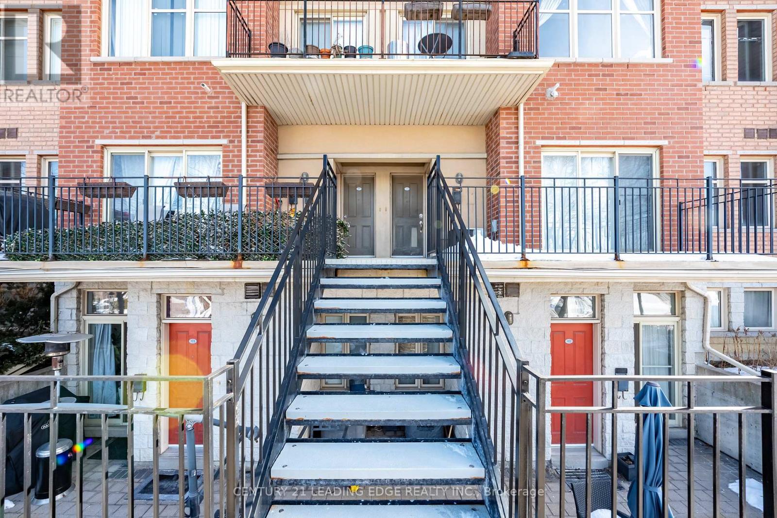 202 - 65 CRANBORNE AVENUE