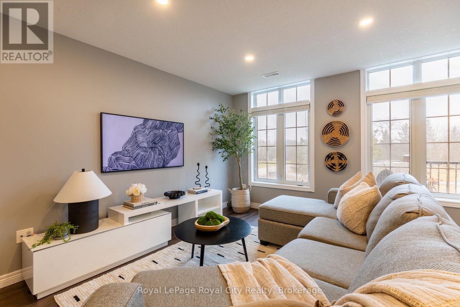 316 - 333 GOSLING GARDENS