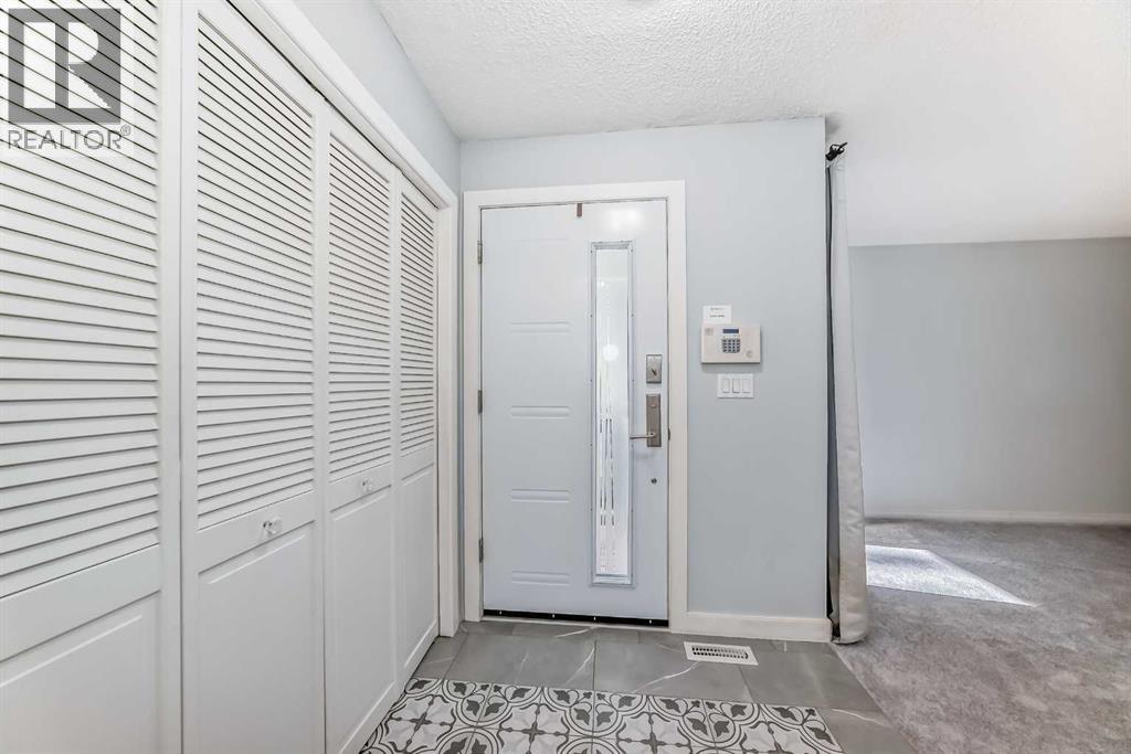 6628 Ranchview Drive NW