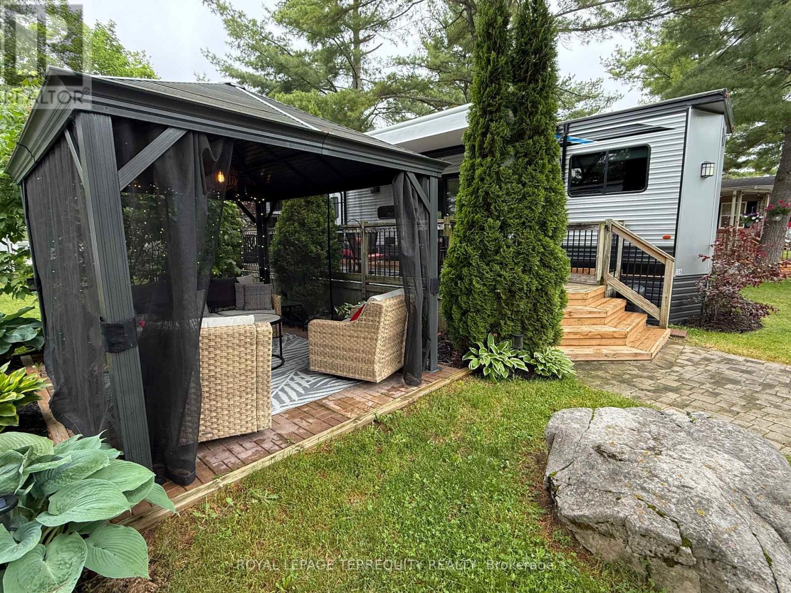 308 ROCKVIEW