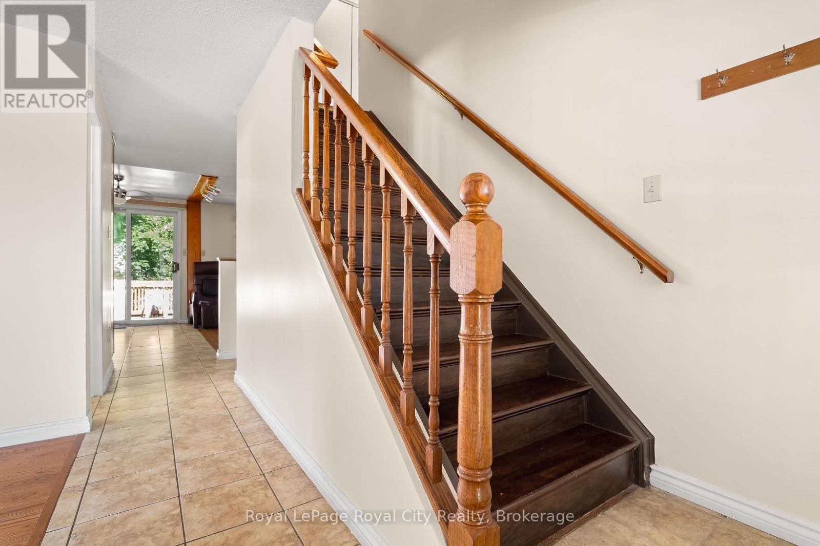 121 IMPERIAL ROAD N