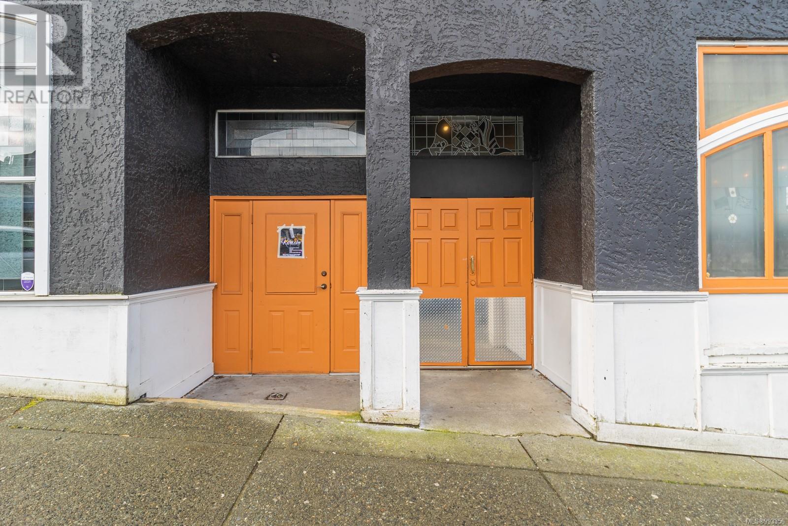 640 1st Ave