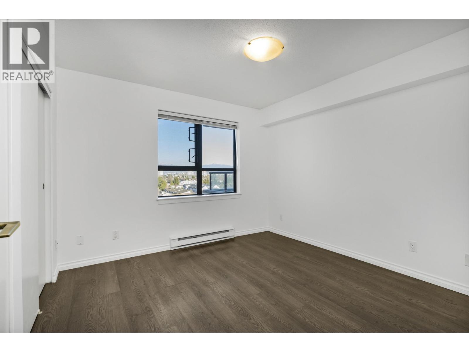 1106 6611 COONEY ROAD