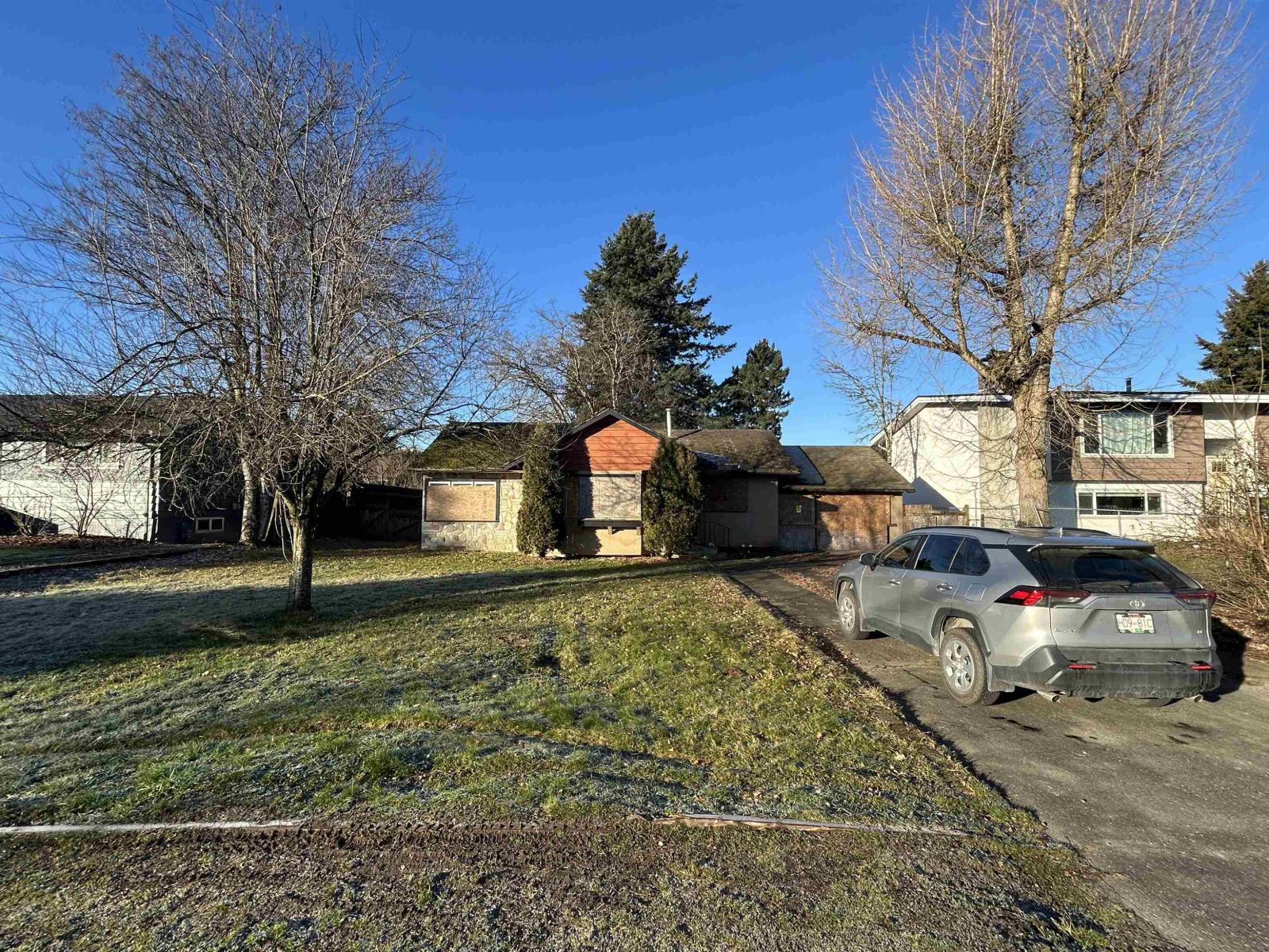 9543 MCNAUGHT ROAD|Chilliwack Proper East