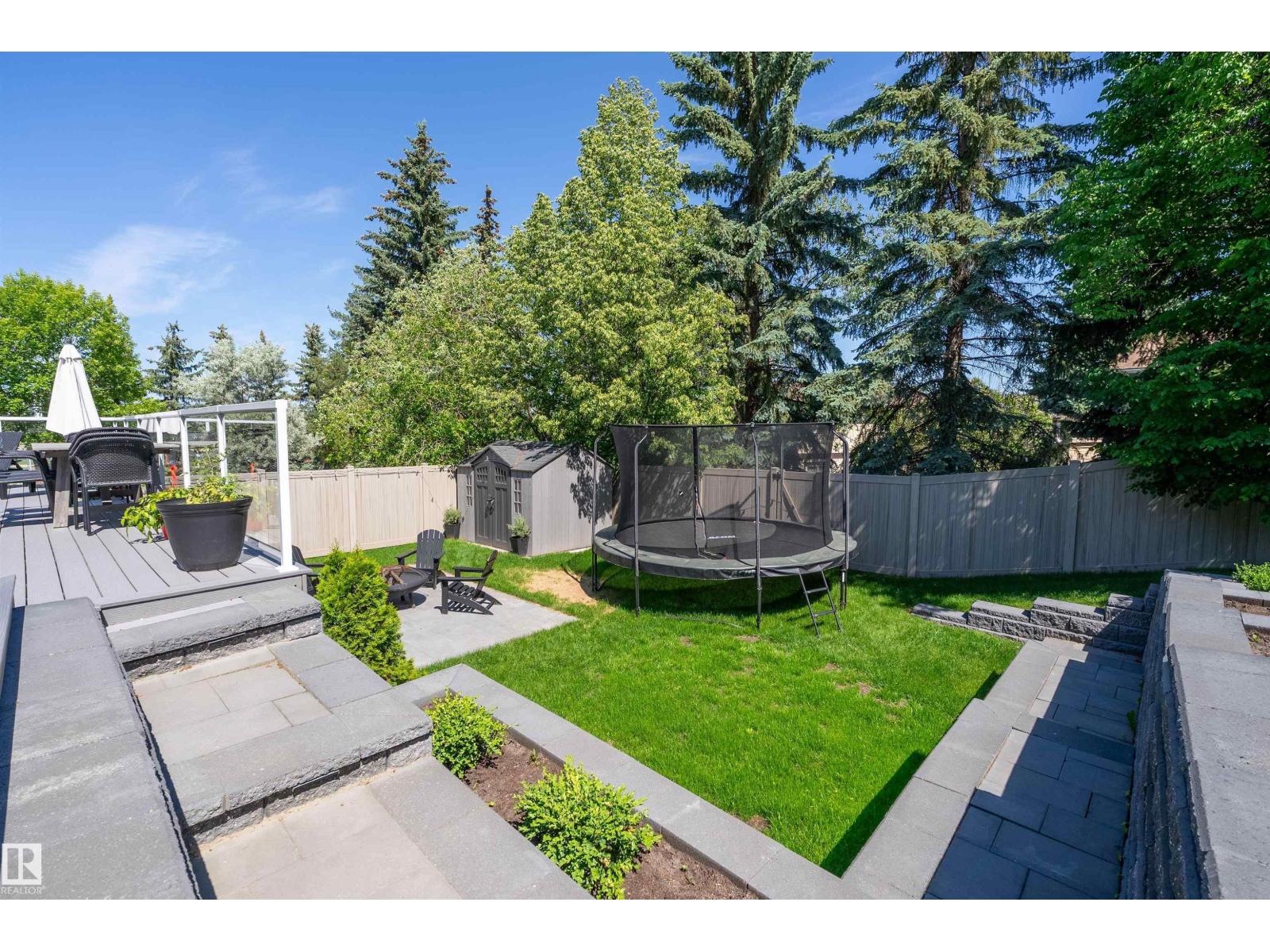 4 Wentworth CR