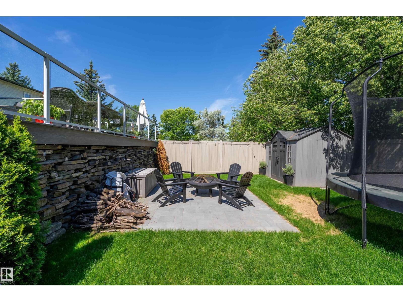 4 Wentworth CR