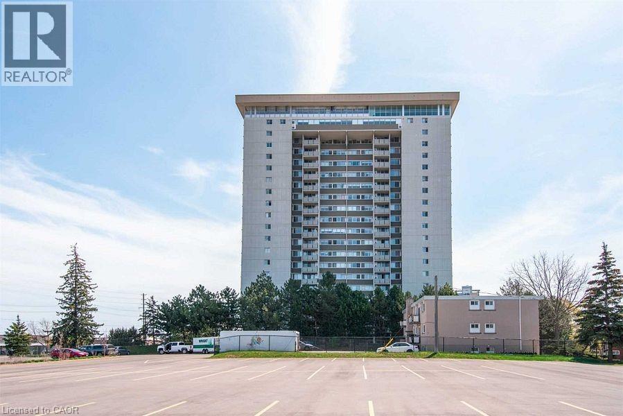 375 KING Street Unit# 903