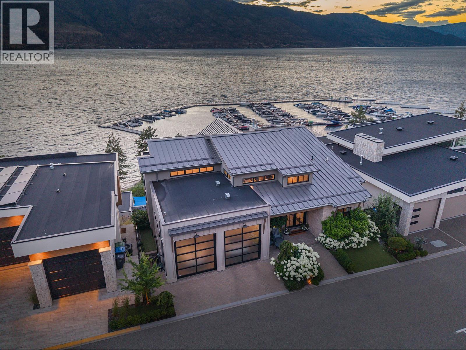 3448 Arrowroot Drive