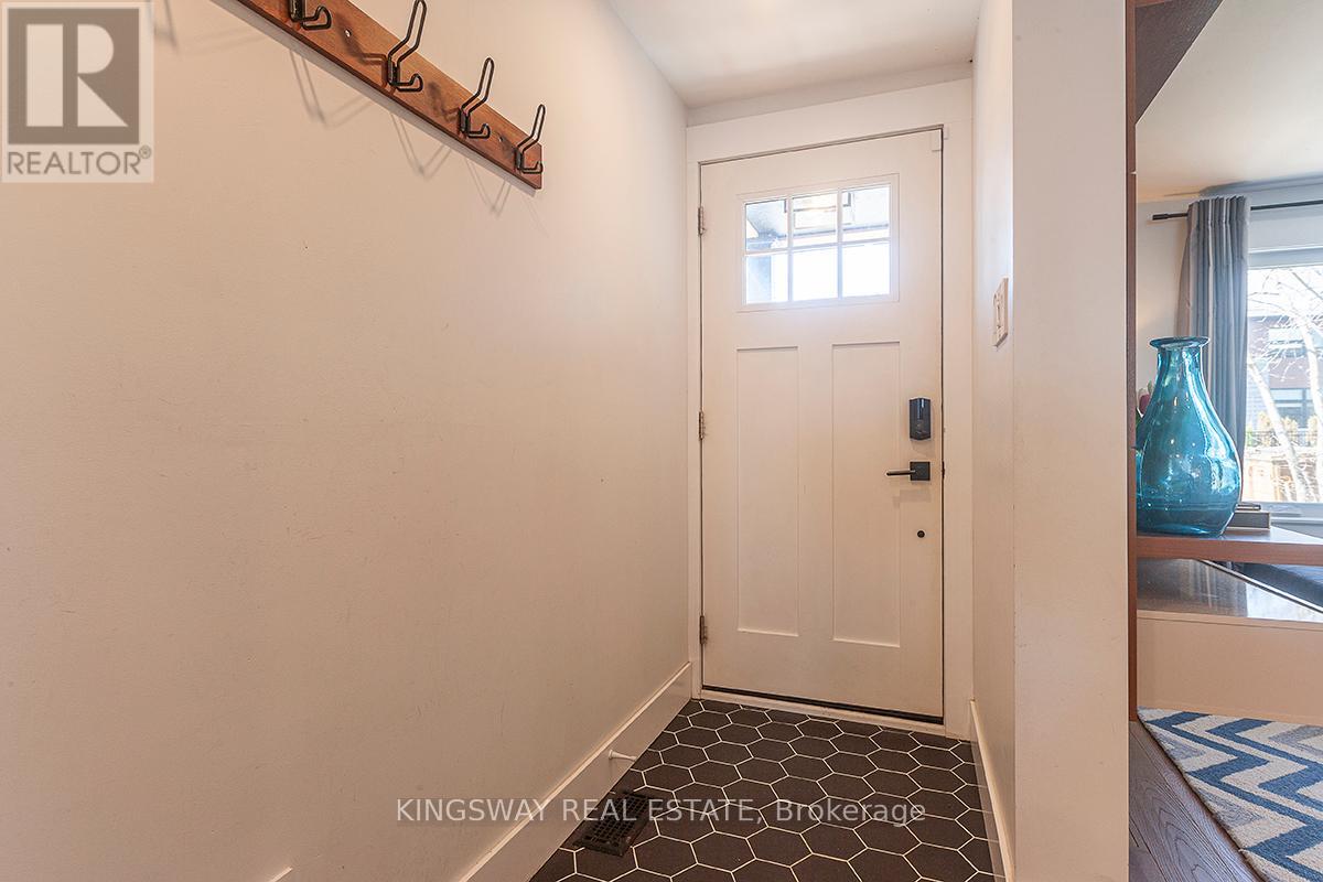 510 RICHEY CRESCENT