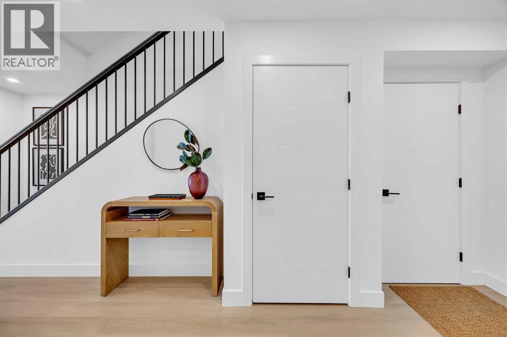 12 Greenwich Heath NW