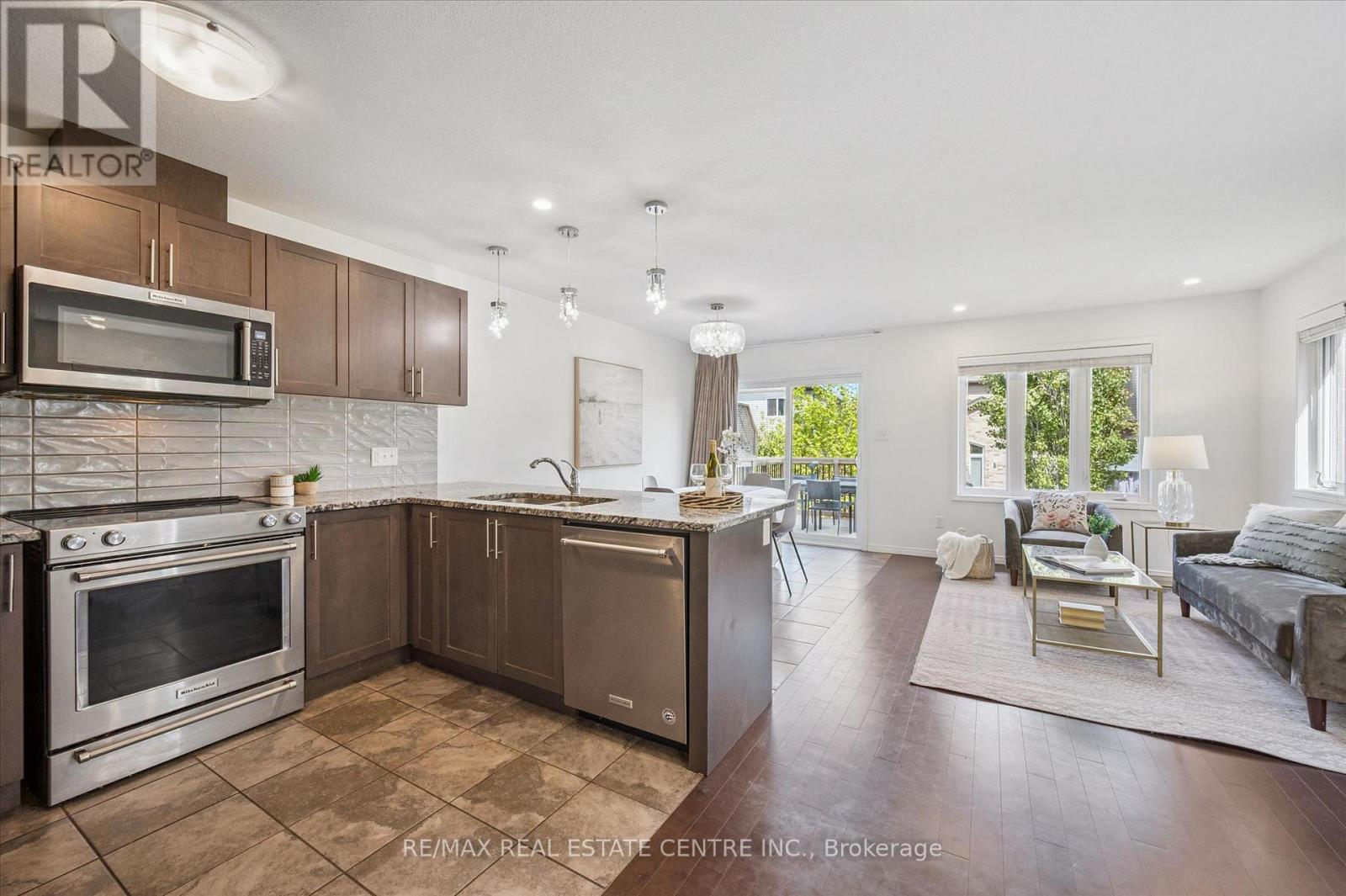 85 - 135 HARDCASTLE DRIVE