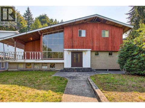 2337 ST GEORGE STREET Port Moody BC V3H2G3