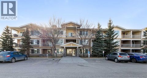 1213, 4 Kingsland Close SE Airdrie AB T4A0J3