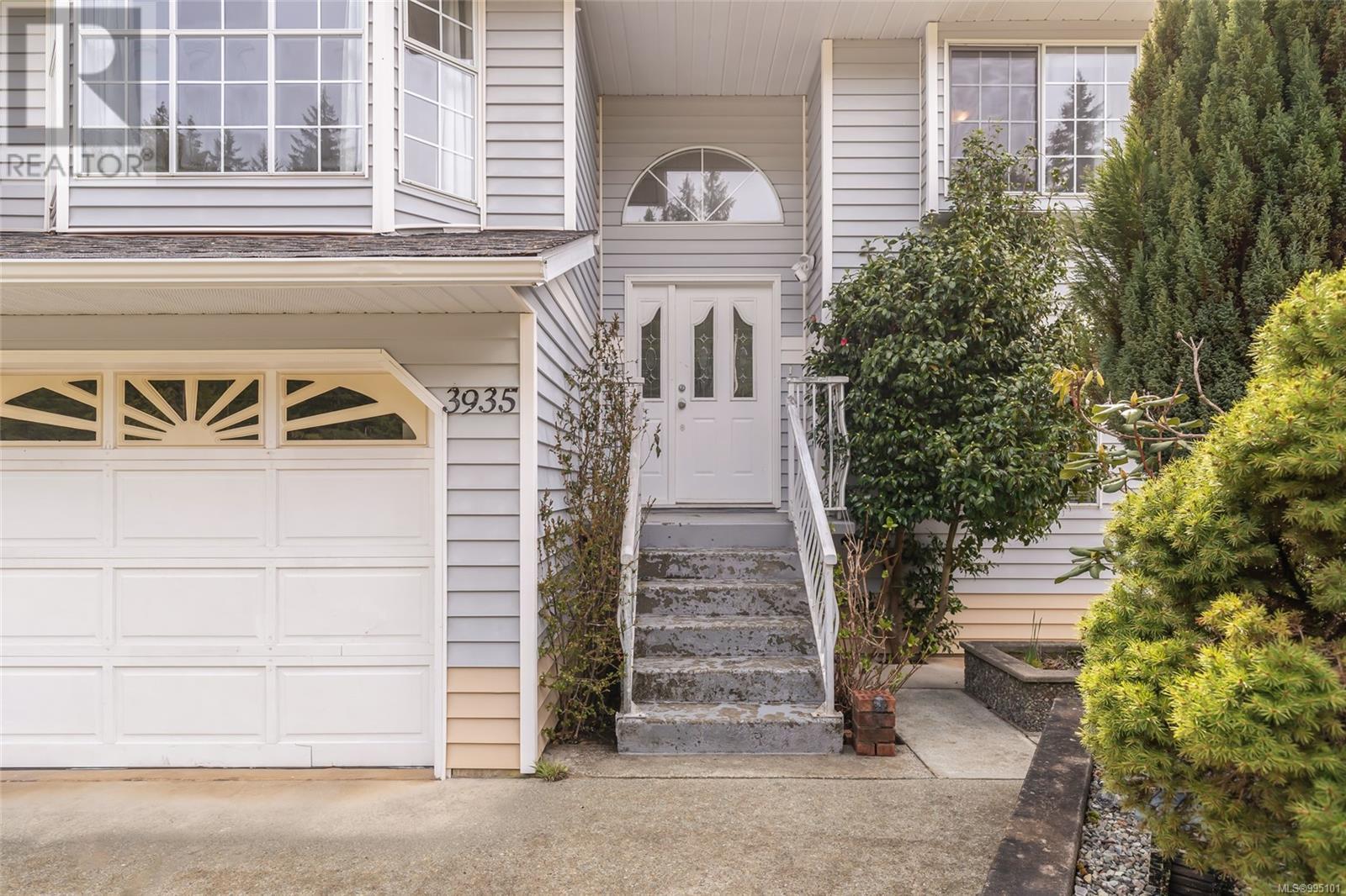 3935 Port Alberni Hwy