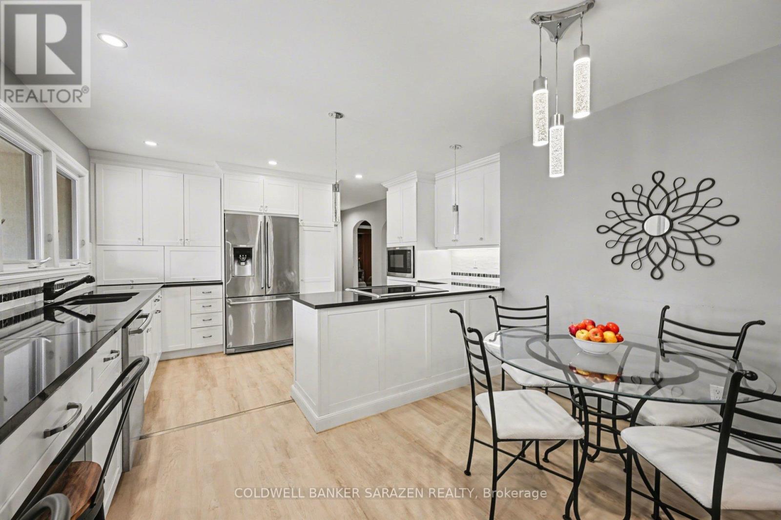 31 DANIEL STREET S