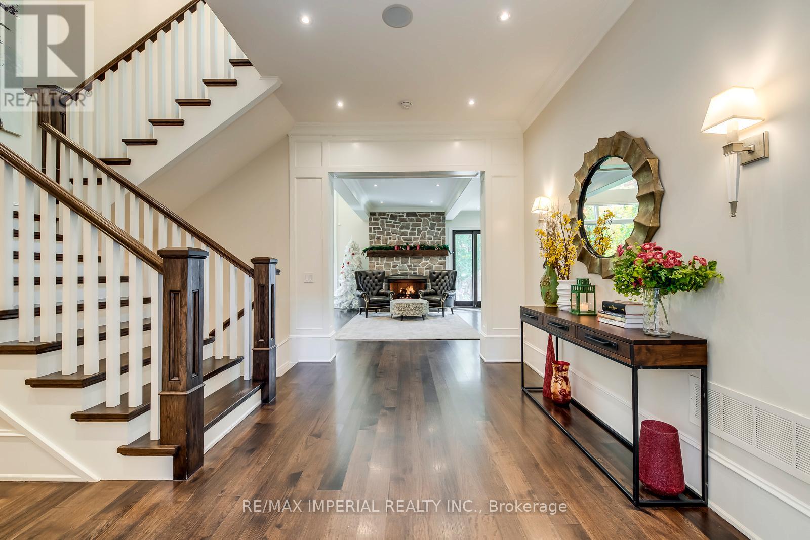 1052 MELVIN AVENUE