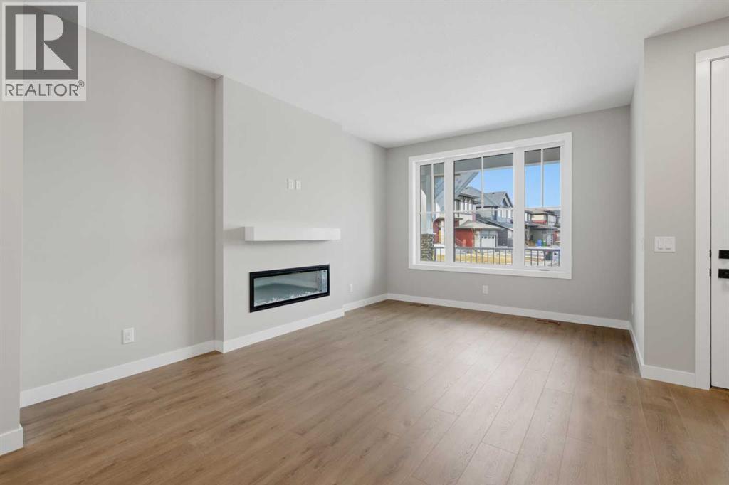 51 Belvedere Crescent SE