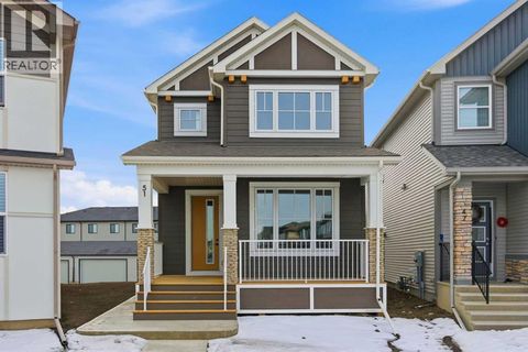 51 Belvedere Crescent SE Calgary AB T2A7Z9