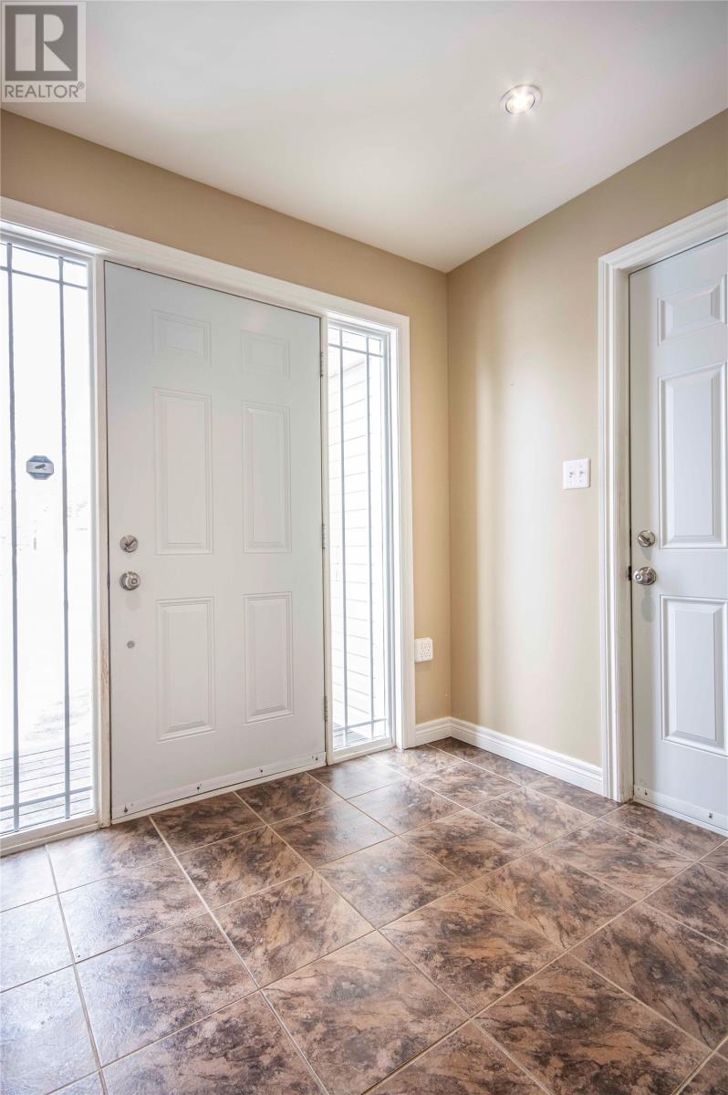 123 Blue Puttee Drive