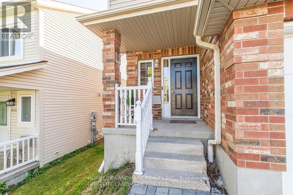 655A ROYAL FERN STREET