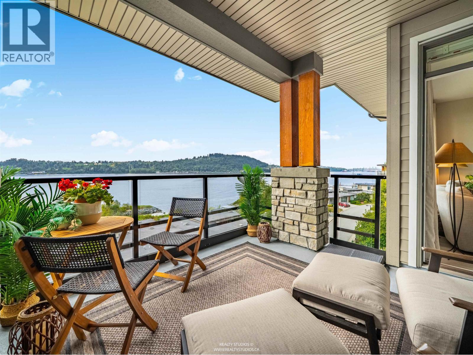 406 3873 CATES LANDING WAY