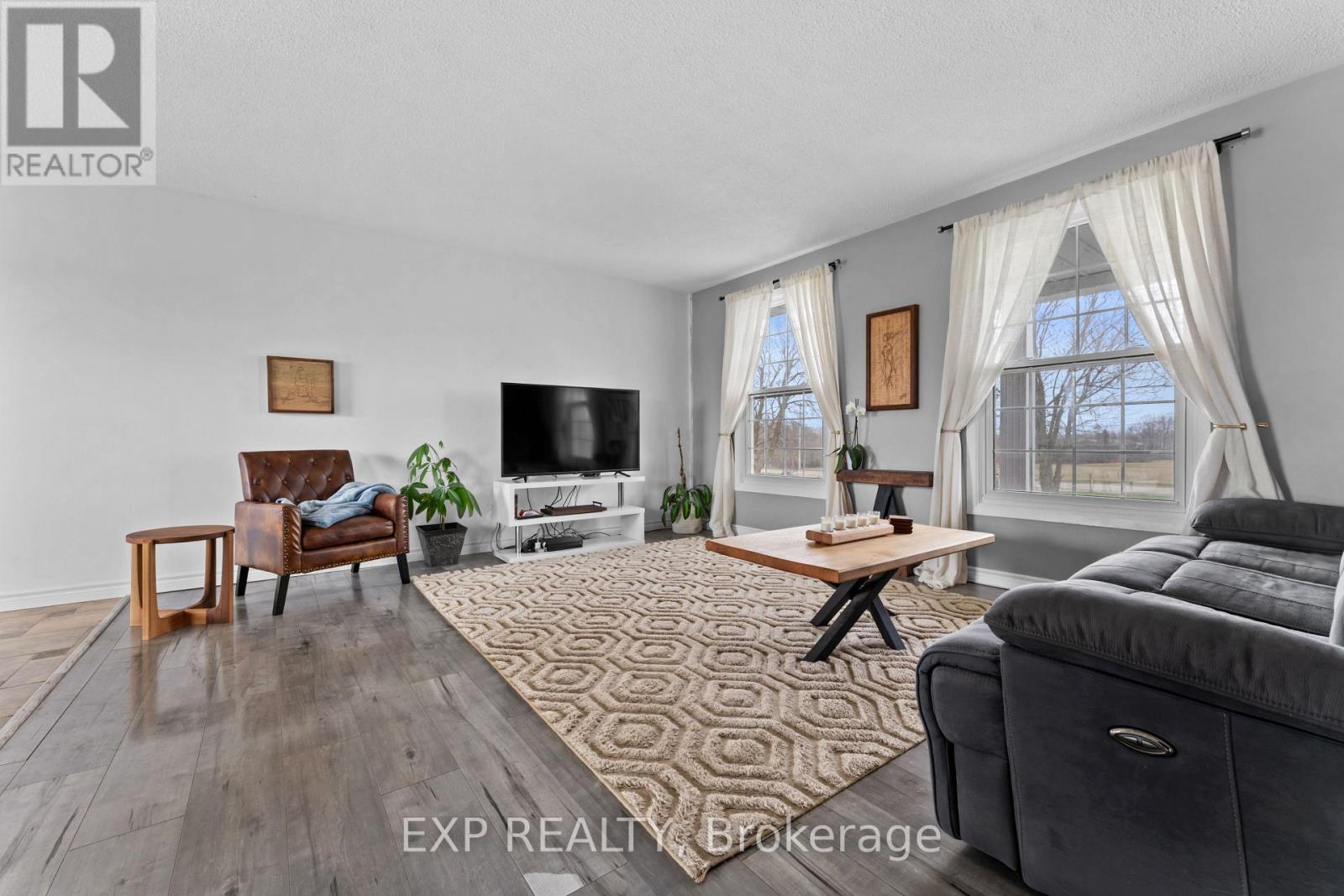 238 PORT MAITLAND ROAD