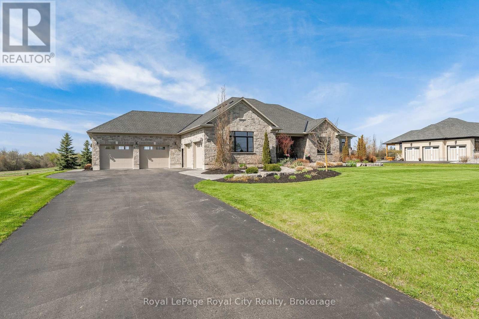 11 HARTFIELD DRIVE