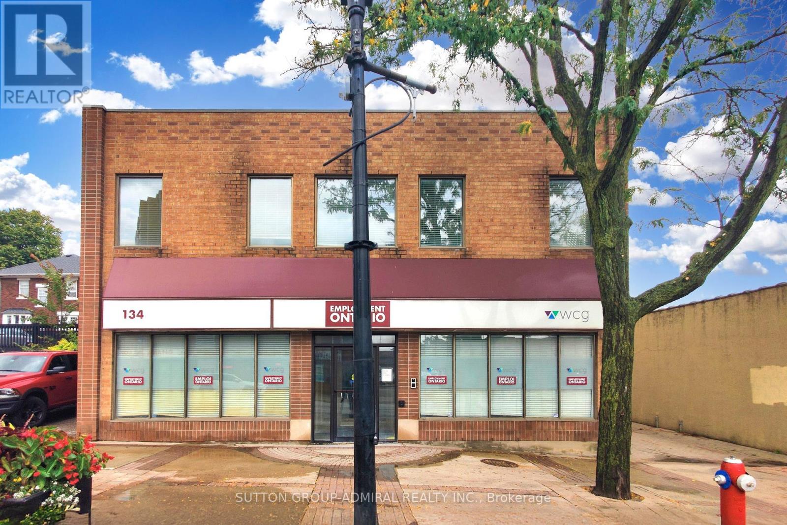 2ND FLR - 134 MAIN STREET