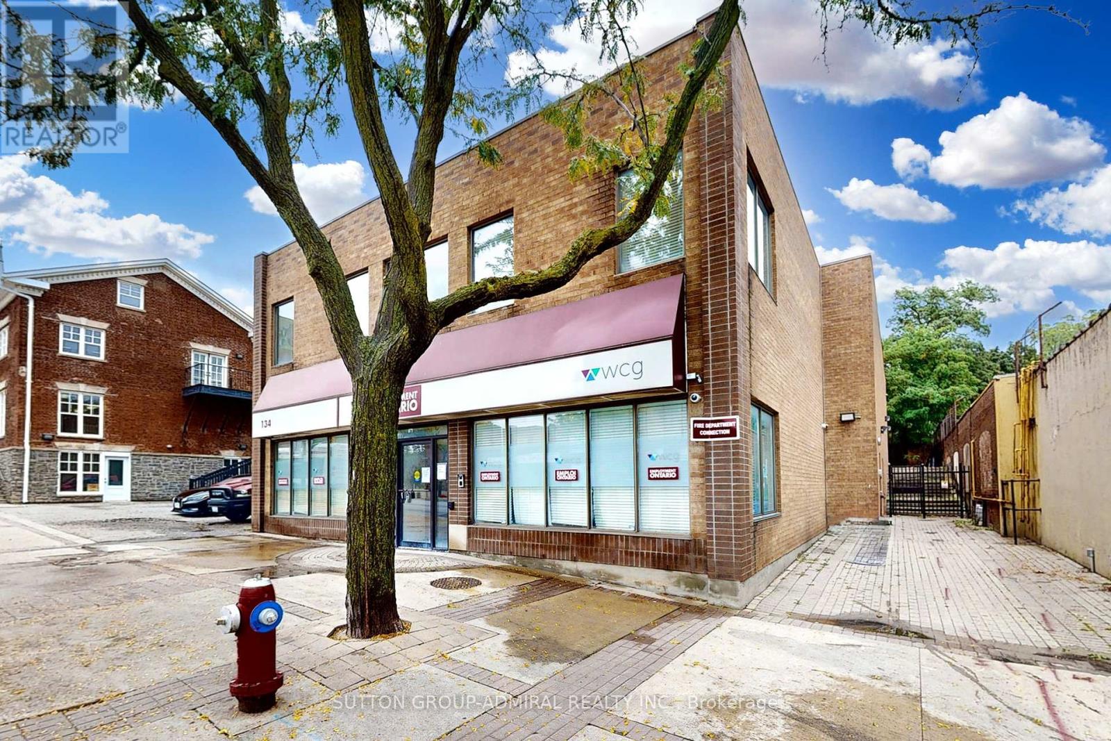 2ND FLR - 134 MAIN STREET