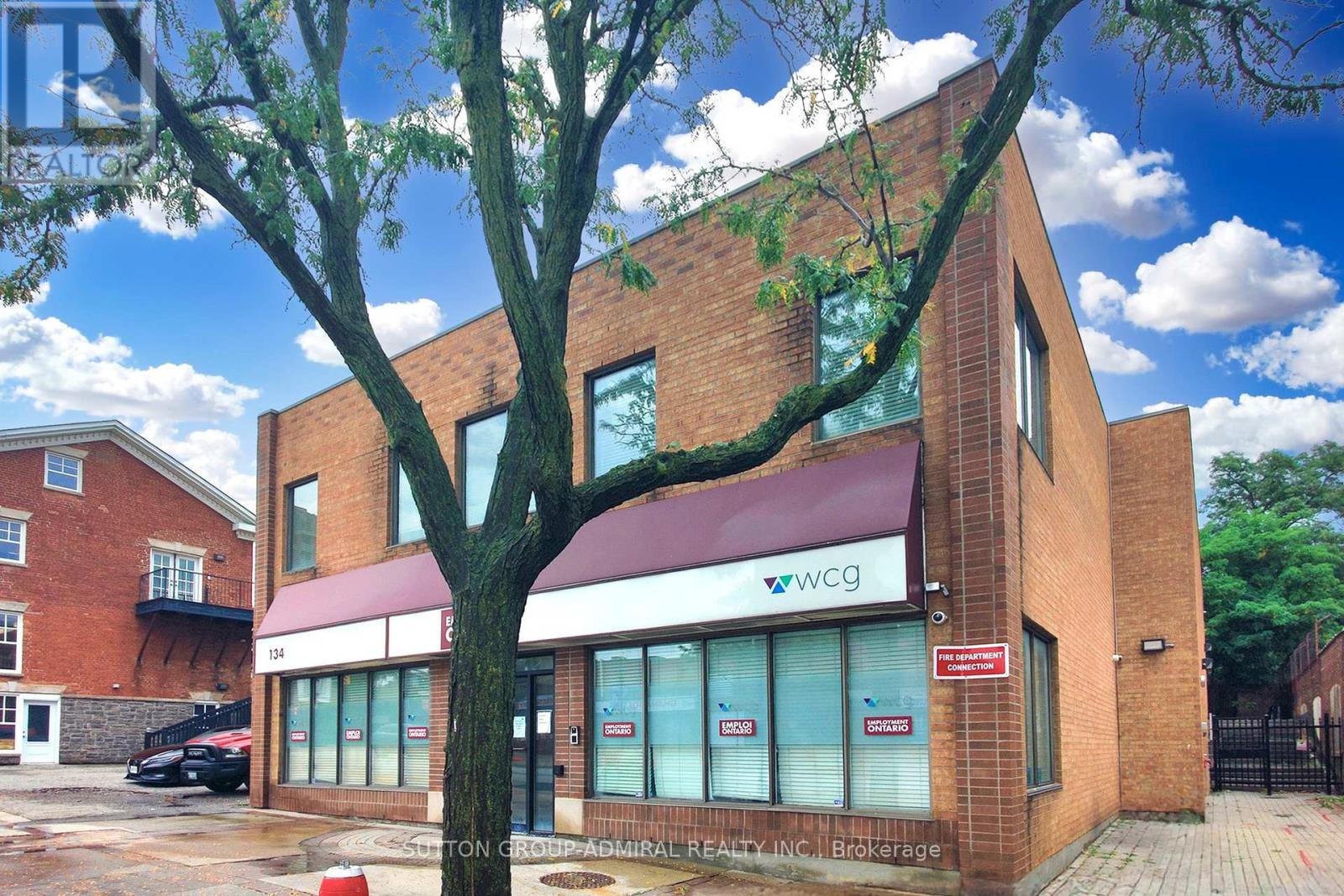 2ND FLR - 134 MAIN STREET