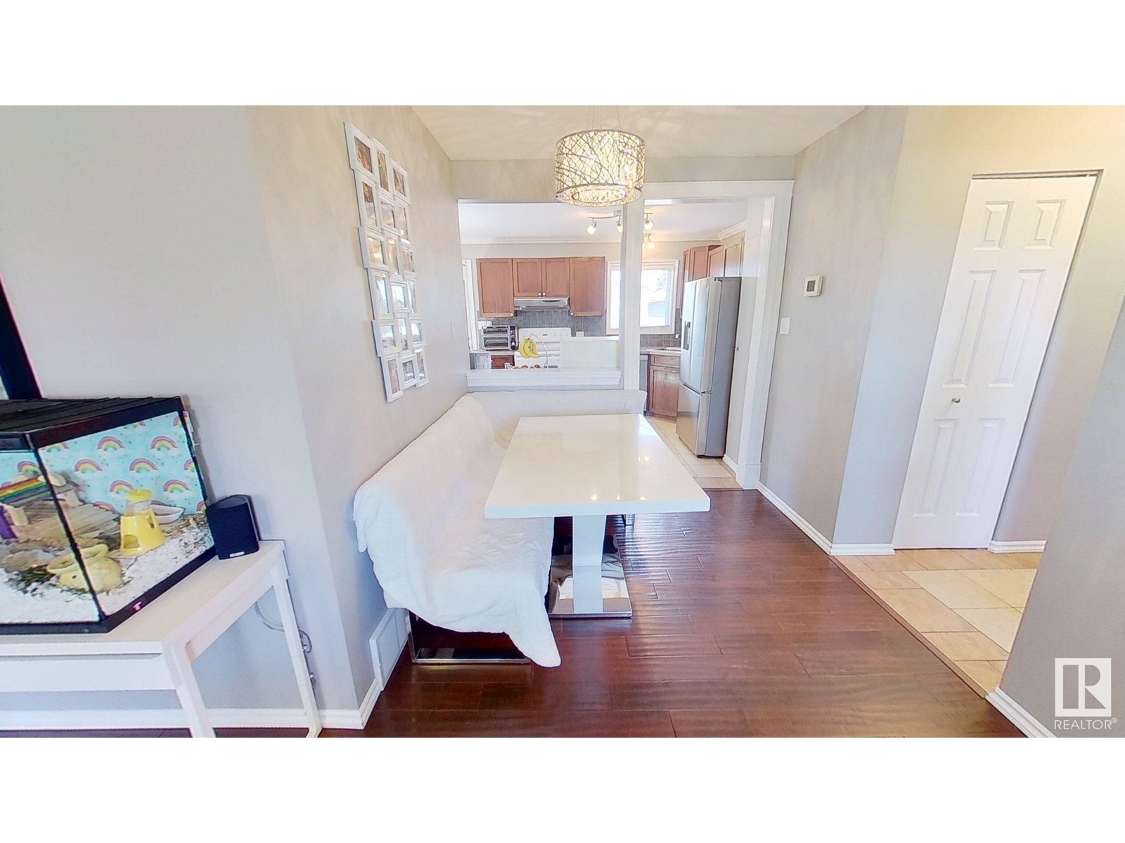 13428 135 ST NW