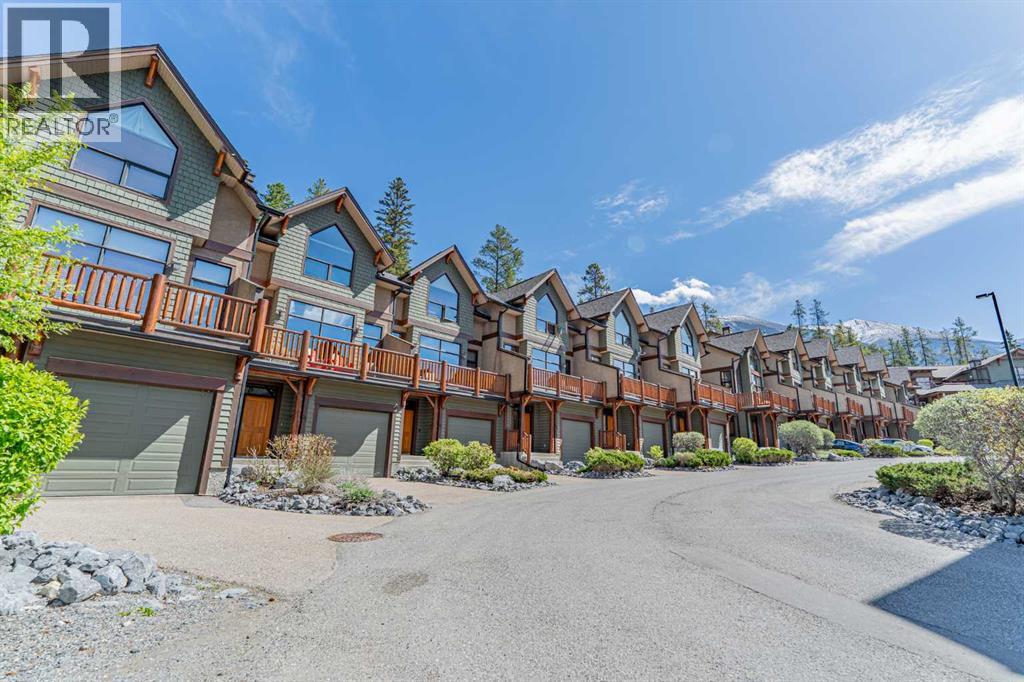 21, 137 Wapiti Close