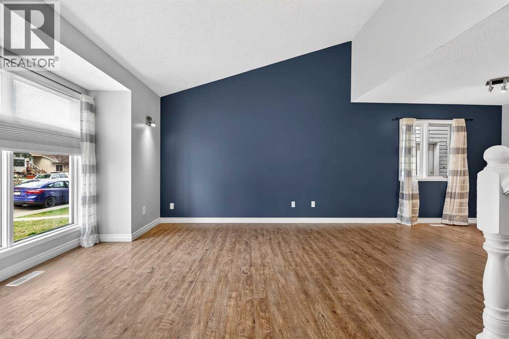 32 Millrise Crescent SW