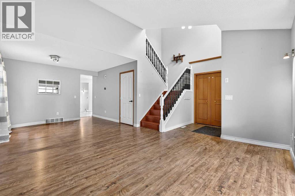 32 Millrise Crescent SW