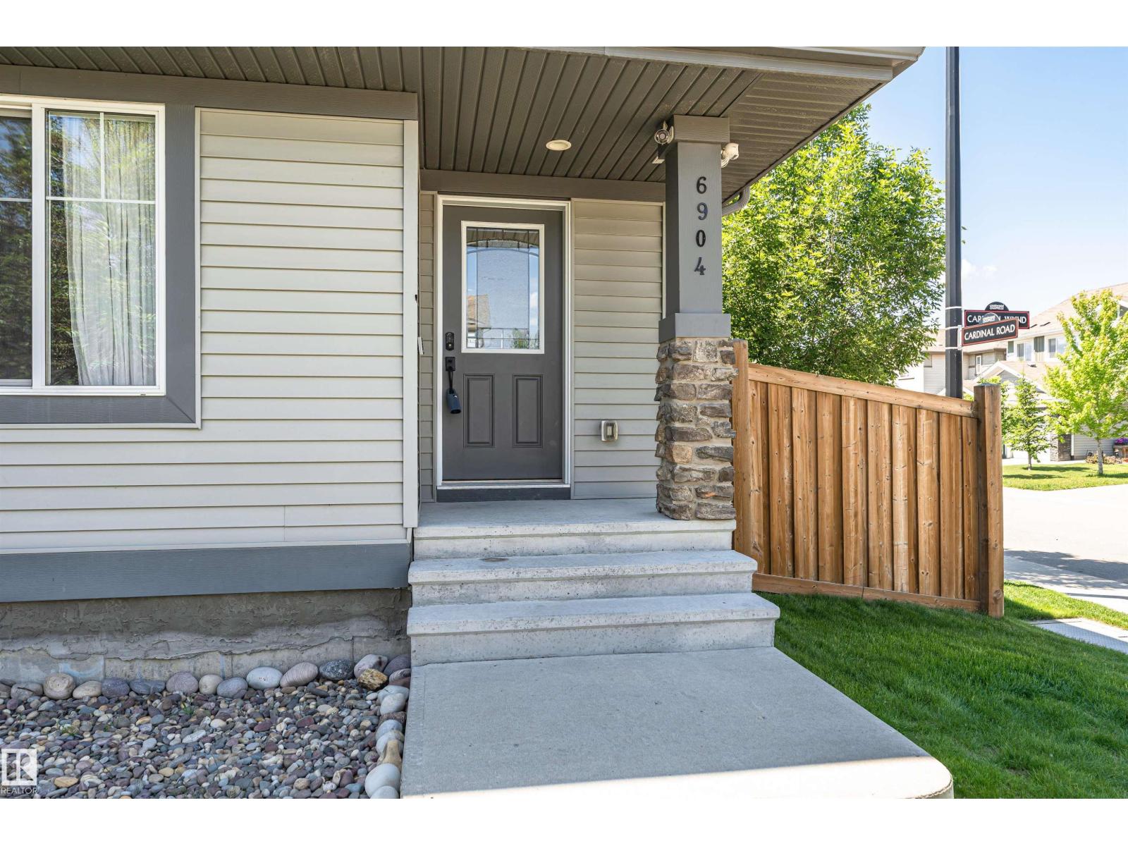 6904 CARDINAL WD SW