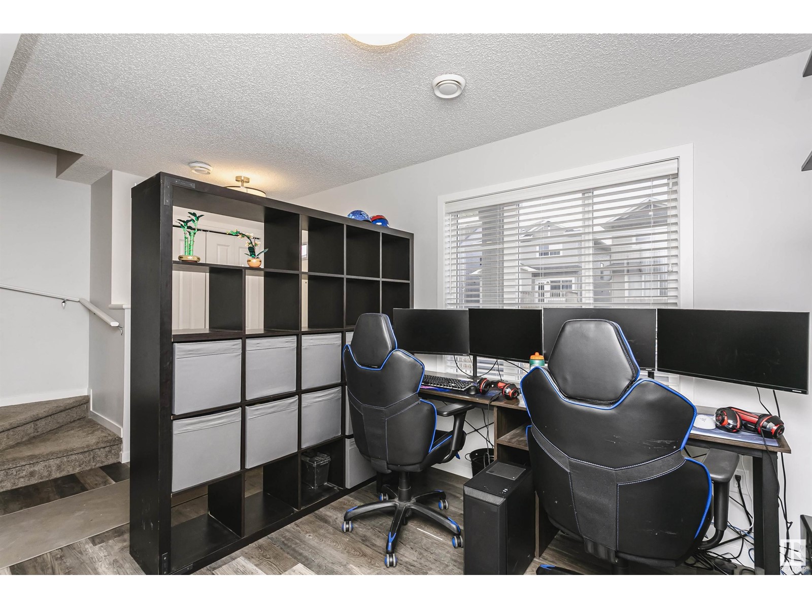 #46 2905 141 ST SW