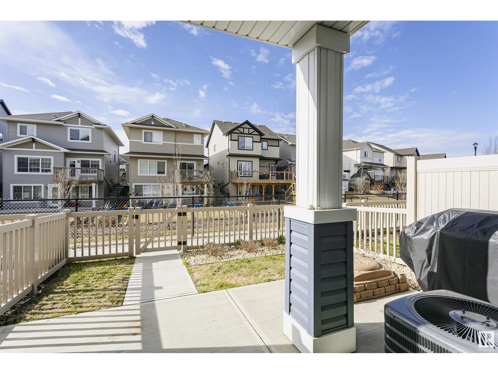 #46 2905 141 ST SW