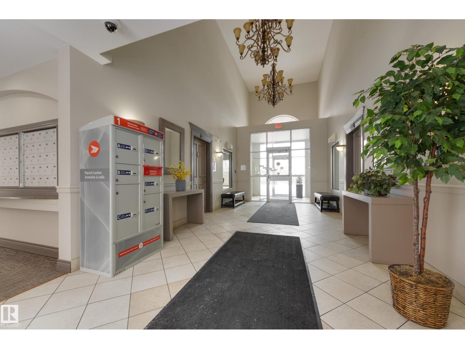 #215 1003 GAULT BV NW