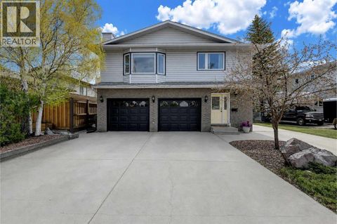 8917 102 Avenue Grande Prairie AB T8X1E9