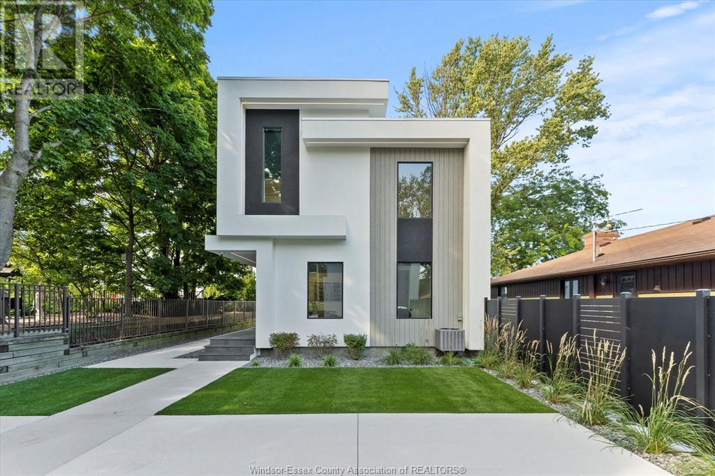 754 OLD TECUMSEH ROAD