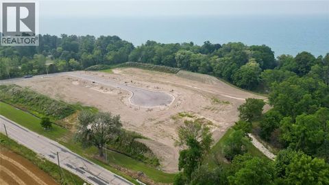 3415 FOUR ELMS COURT Plympton-Wyoming ON N0N1E0