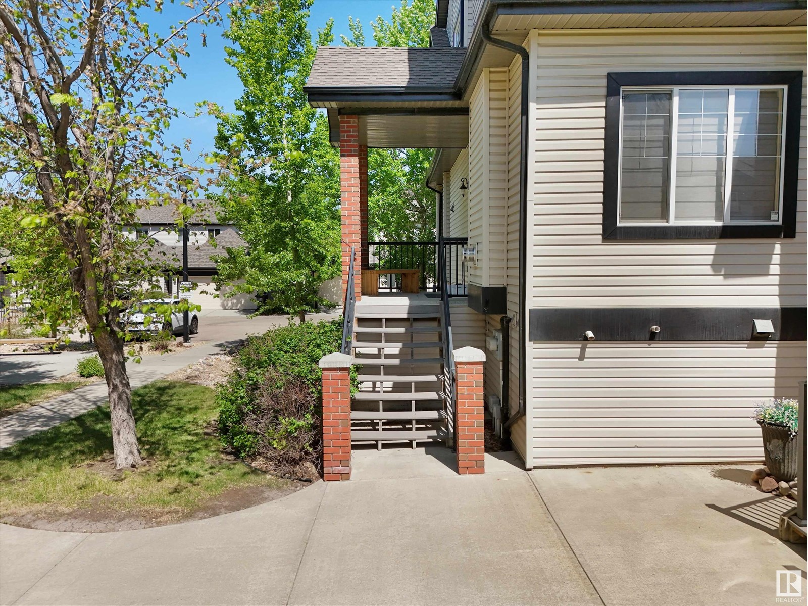 #36 4821 TERWILLEGAR CM NW