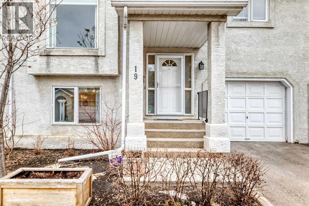 19 Sunlake Gardens SE